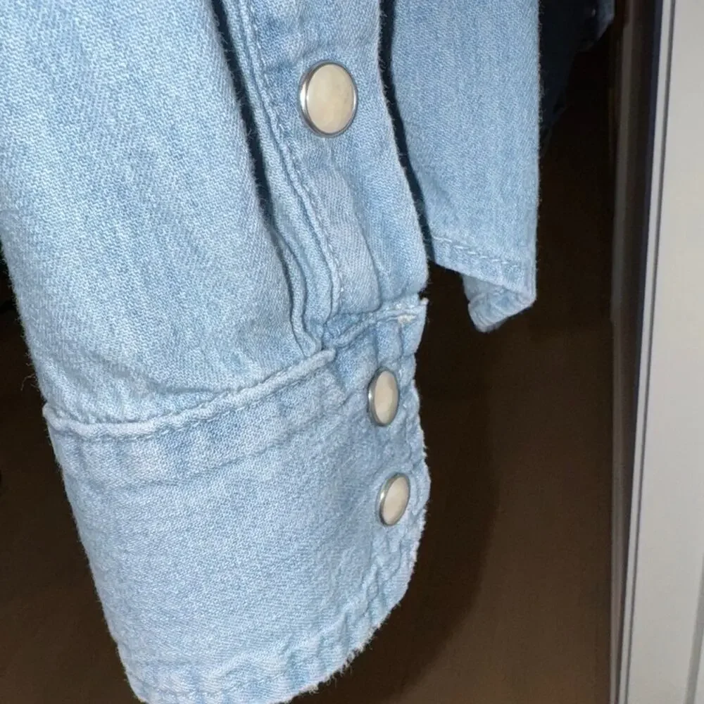 MOTHER The All My Exes Embroidered Denim Shirt Love in an English Garden Small - Picture 7 of 9